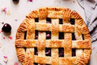 Effortlessly Delicious Homemade Cherry Pie