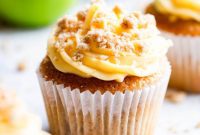 Spiced Apple Crumble Cupcakes