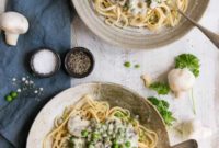Velvety Cashew Carbonara: A Plant-Based Delight