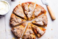 No-Fuss Apple Cake