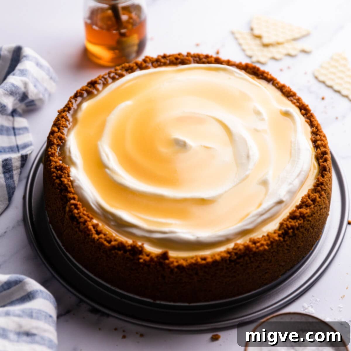 Velvet Honey Cheesecake 1 featured 17602