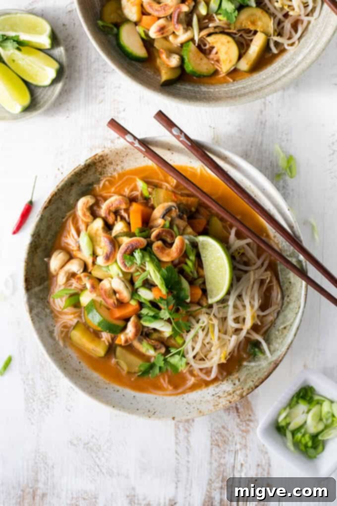 Northern Thai Khao Soi Coconut Curry Noodles 1 featured 8584