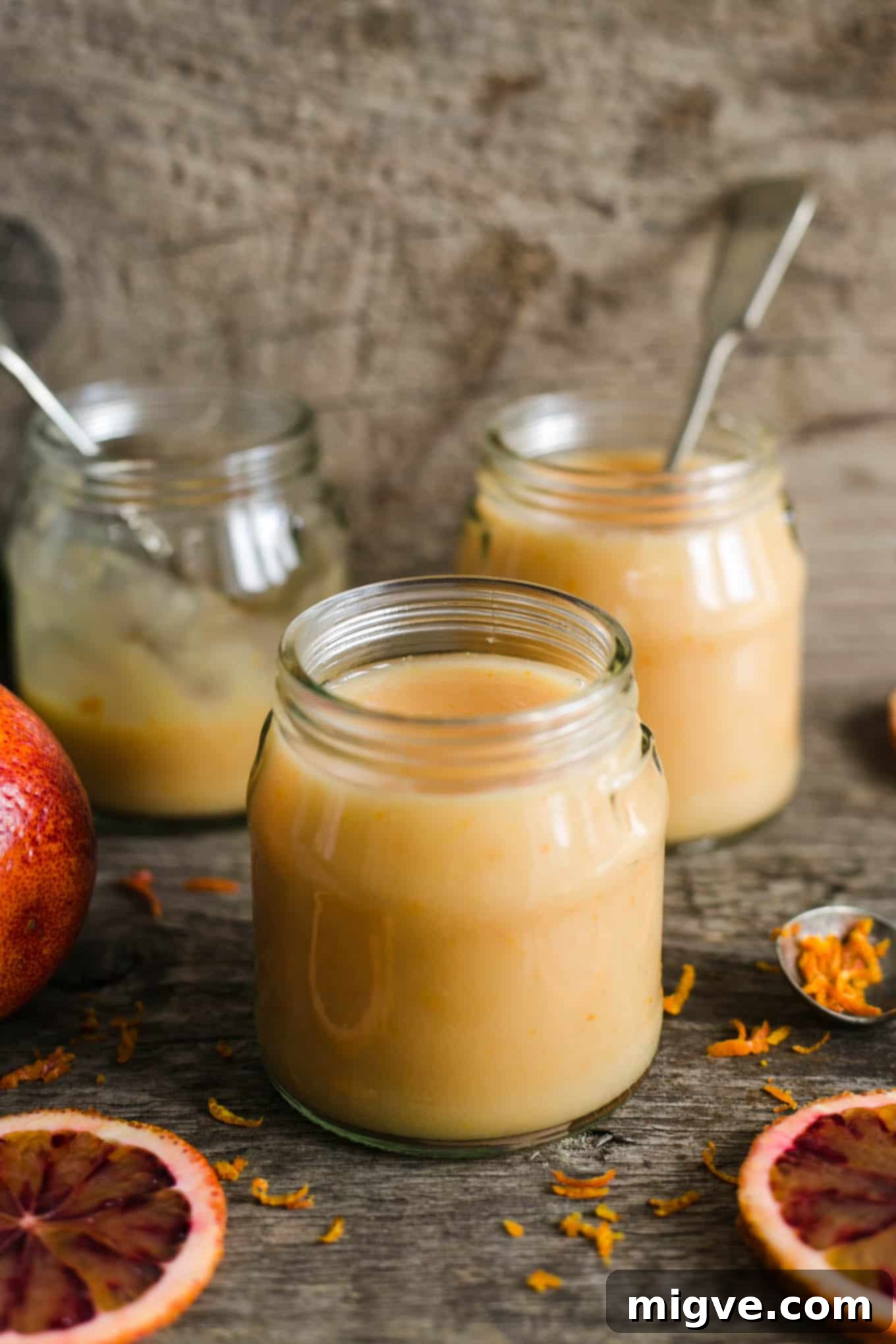 Vibrant Vegan Blood Orange Curd 5 Vegan blood orange curd #dairyfree #vegan #curd | via @annabanana.co