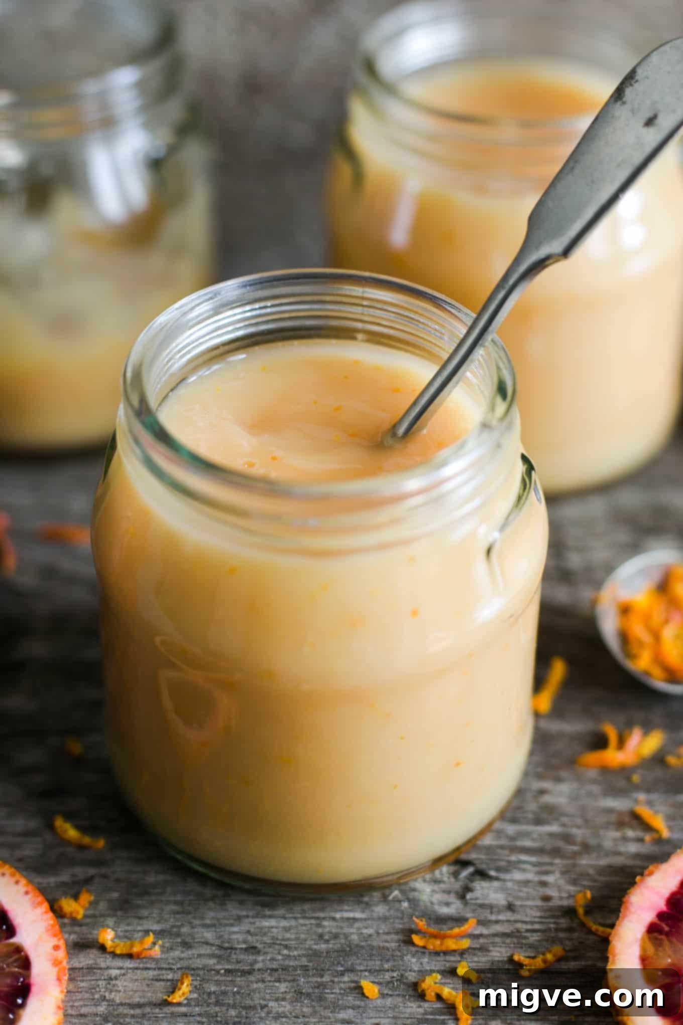 Vibrant Vegan Blood Orange Curd 6 Delicious and easy vegan blood orange curd #dairyfree #vegan #curd | via @annabanana.co