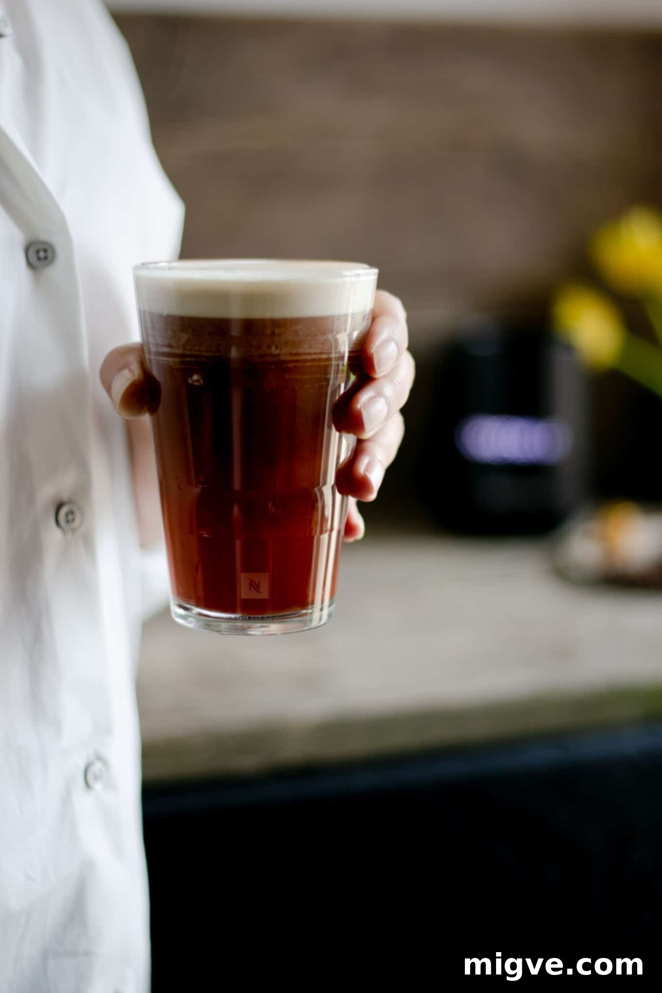 Nespresso- Iced Nitro Coffee #coffee #icedcoffee #coldbrew | via @annabanana.co