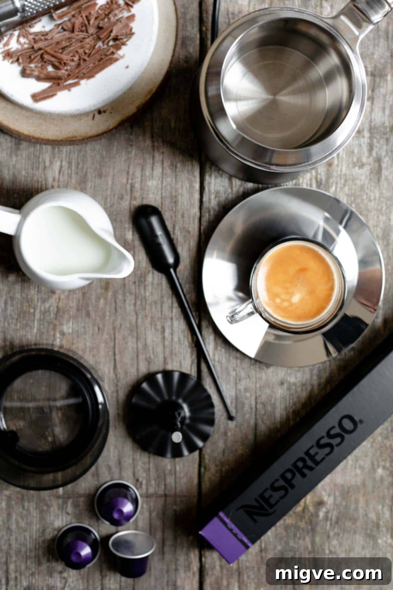 Nespresso Barista coffee recipes #coffee #icednitro #cafeviennois | via @annabanana.co