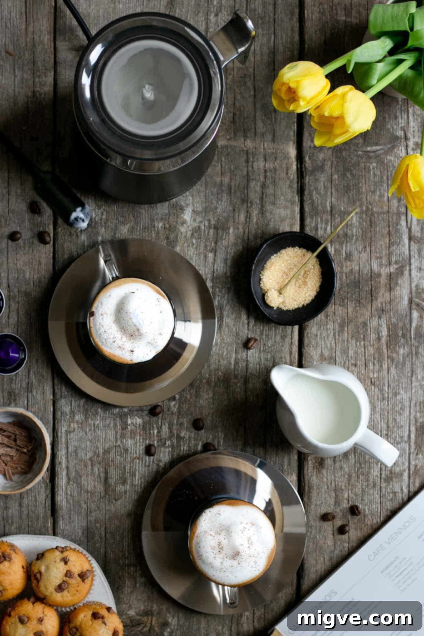 Nespresso coffee- light and creamy cafe viennois #coffee #coffeerecipes | via @annabanana.co