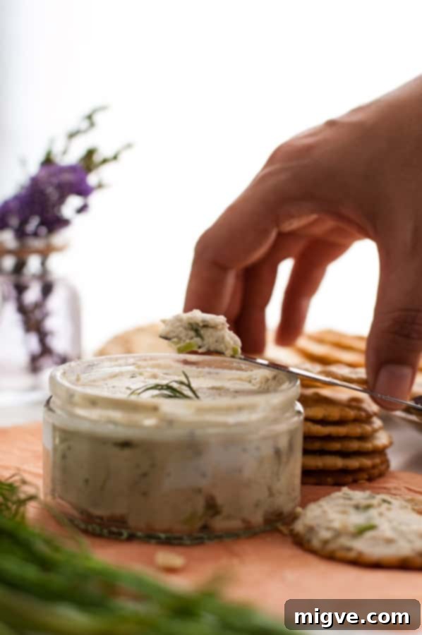 Delicious cashew cream cheese, stuffed with herbs, full of great flavors! Super easy to prepare, non dairy and vegan. | annabanana.co
