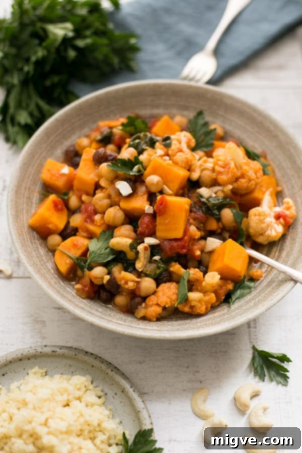 Sweet potato chickpea curry served with protein rich bulgur wheat | via @annabanana.co