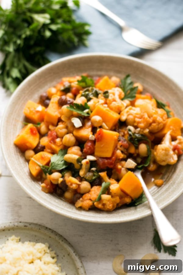 Sweet potato chickpea curry served with protein rich bulgur wheat | via @annabanana.co