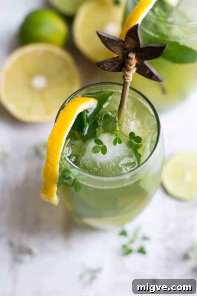 Super fragrant bergamot mojito recipe. Made with fresh mint and Sorrento lemons | via@annabanana.co