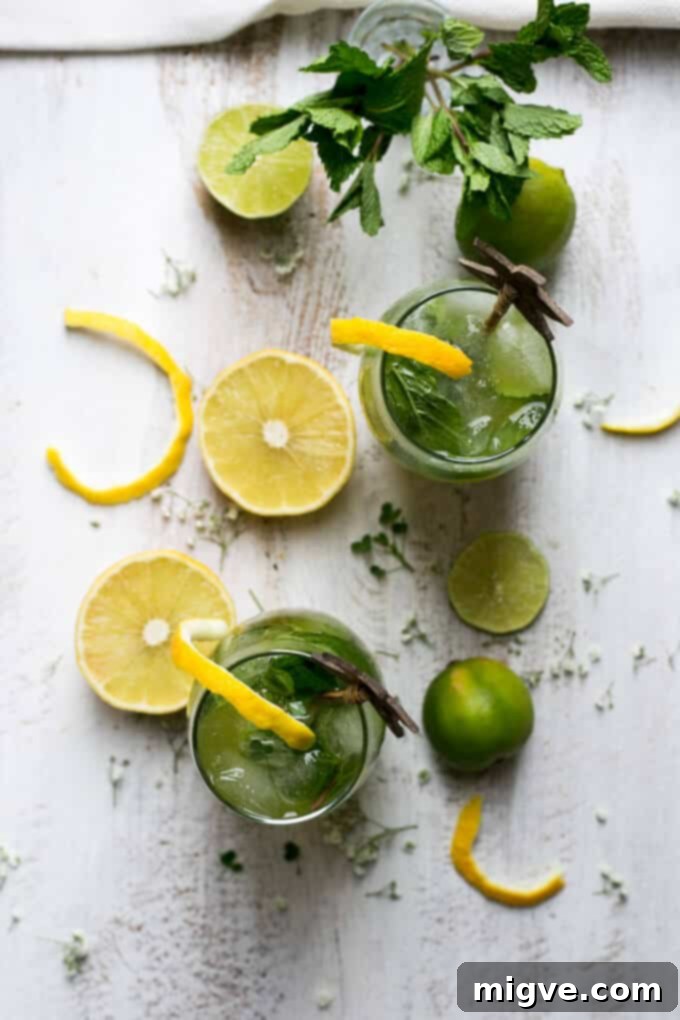 Super fragrant bergamot mojito recipe! Refreshing classic cocktail with a twist, perfect green drink for St Patrick's Day! | via @annabanana.co