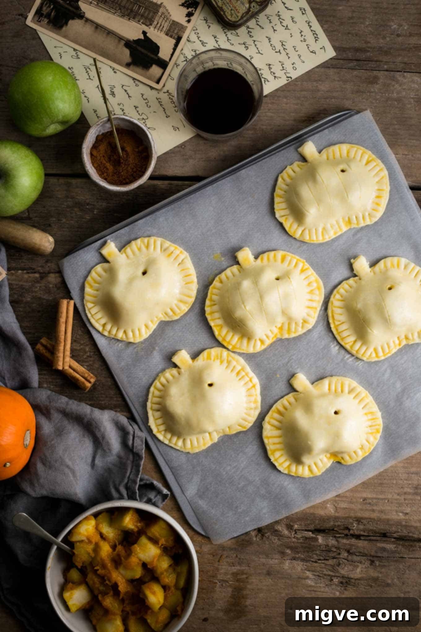 Warm Spiced Apple Pumpkin Pockets 6 Easy and delicious recipe for spiced apple and pumpkin hand pies, perfect for family baking.