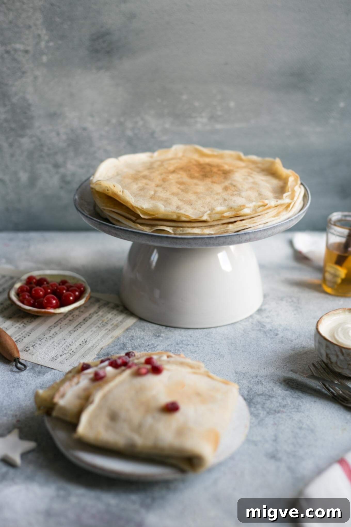 Easy vegan French crepes recipe, perfect for a plant-based breakfast or dessert